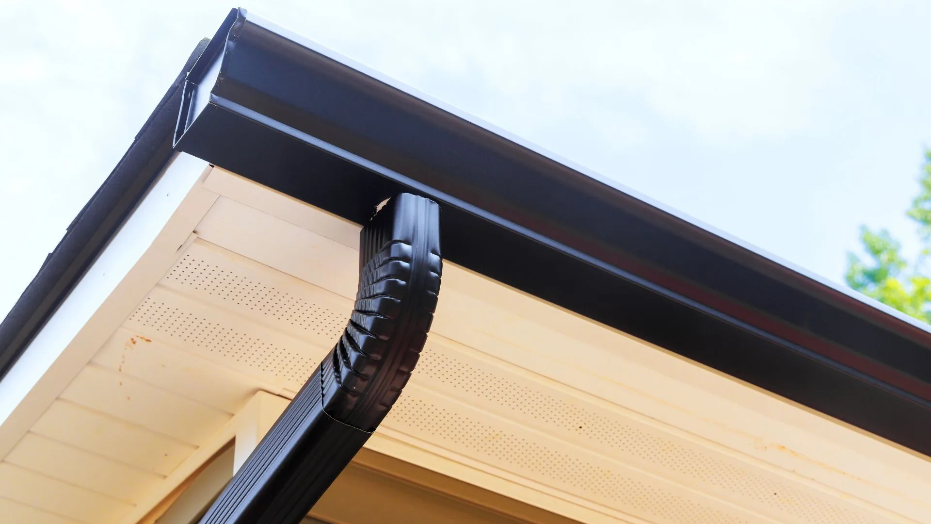 Seamless gutter installation in Van Buren, AR